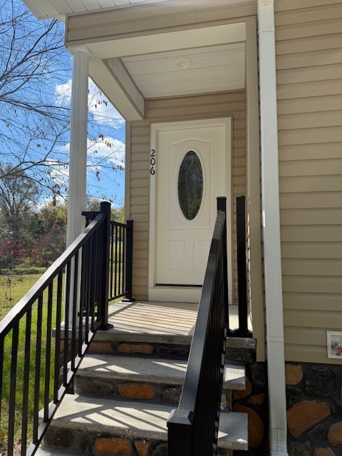 206 Hotel Street Decherd, TN 37324 - Photo 27 of 28 a view of entryway
