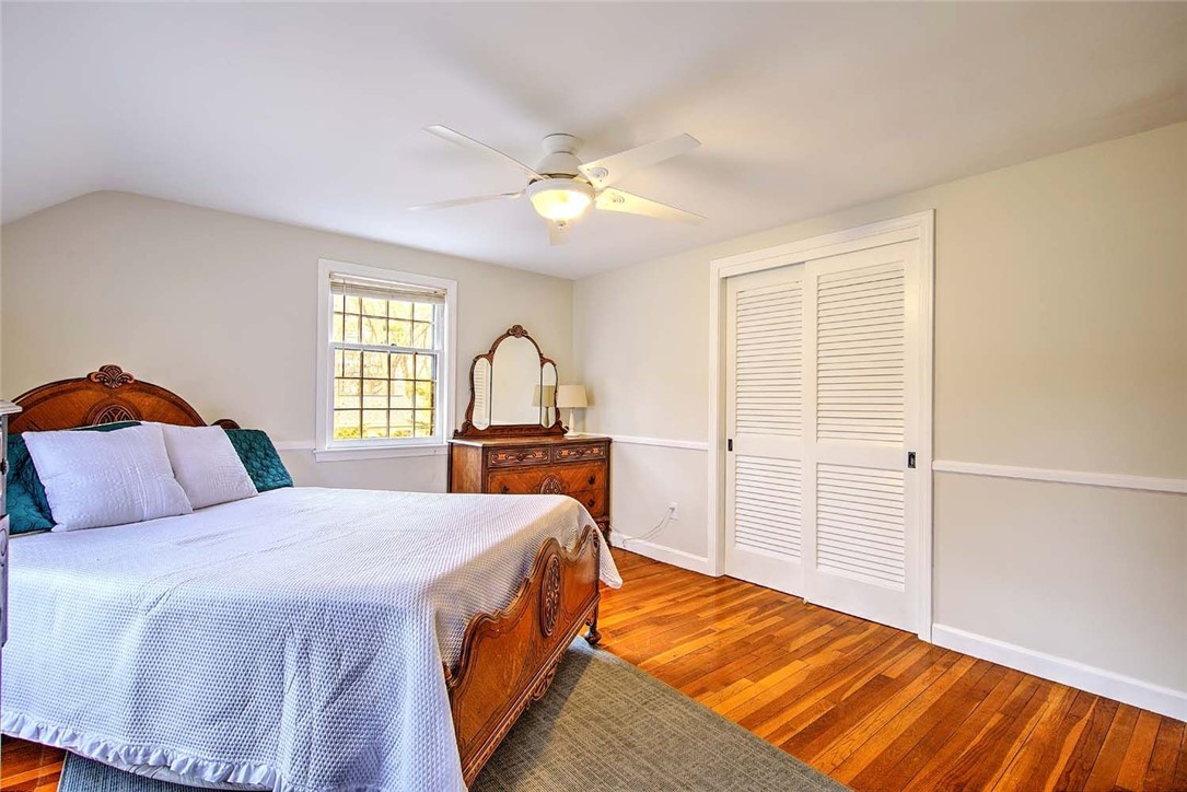 9 Knapton Street Barrington, RI 02806 - Photo 33 of 50