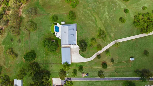 $1,700,000 | 30041 Beck Road, Bulverde, TX 78163