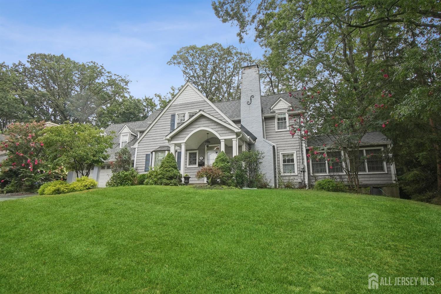 12 Edgewood Road Edison, NJ 08820 - Photo 2 of 68