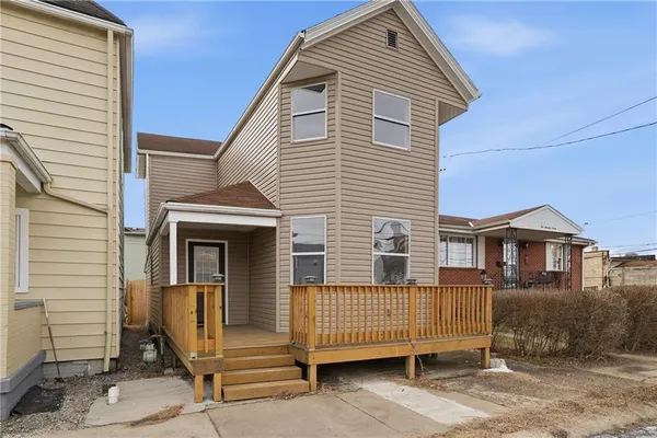 $174,999 | 1022 2nd Avenue, Coraopolis, PA 15108