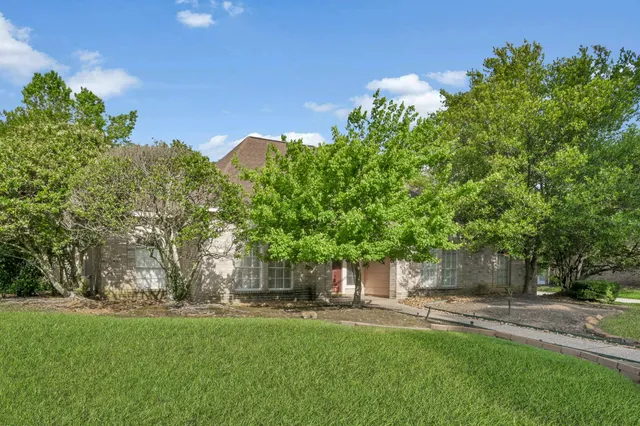 $525,000 | 1803 Quiet Country Court, Houston, TX 77345