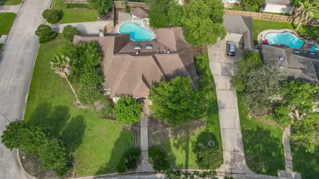 $525,000 | 1803 Quiet Country Court, Houston, TX 77345