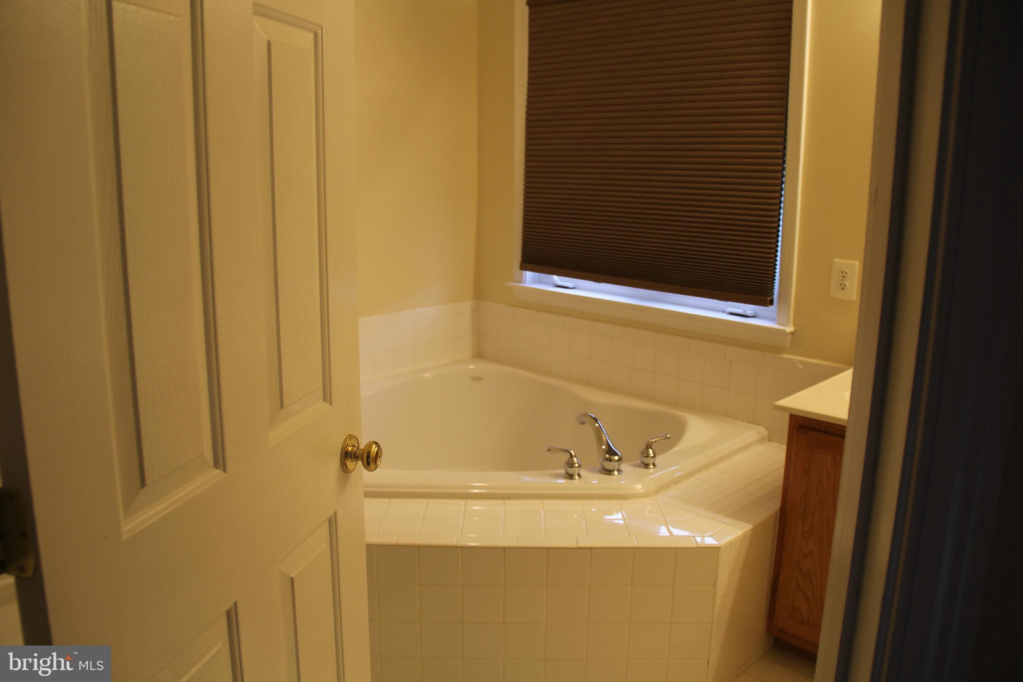 11046 Birchtree Lane, Unit 25 Laurel, MD 20723 - Photo 21 of 29