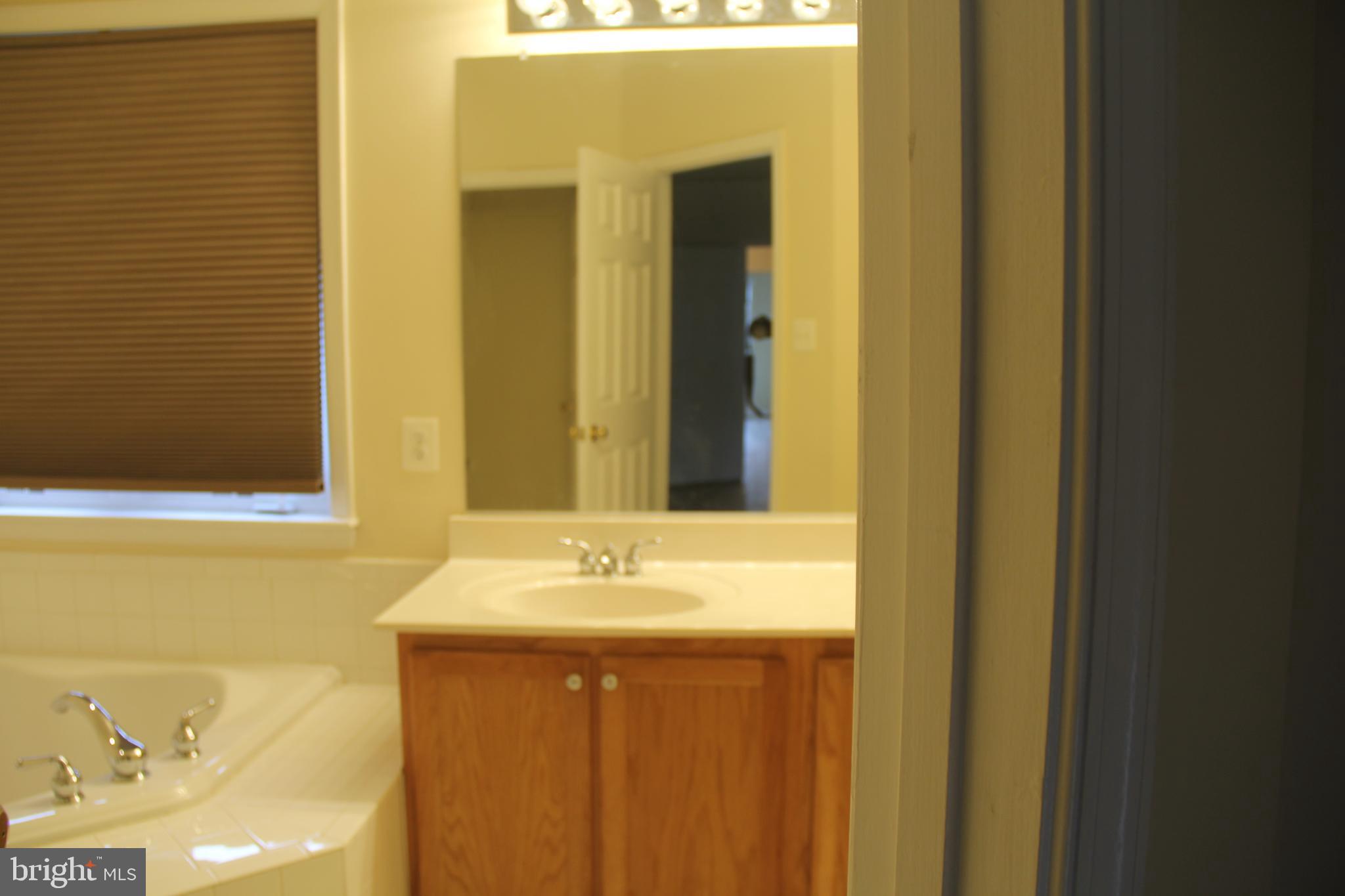 11046 Birchtree Lane, Unit 25 Laurel, MD 20723 - Photo 22 of 29