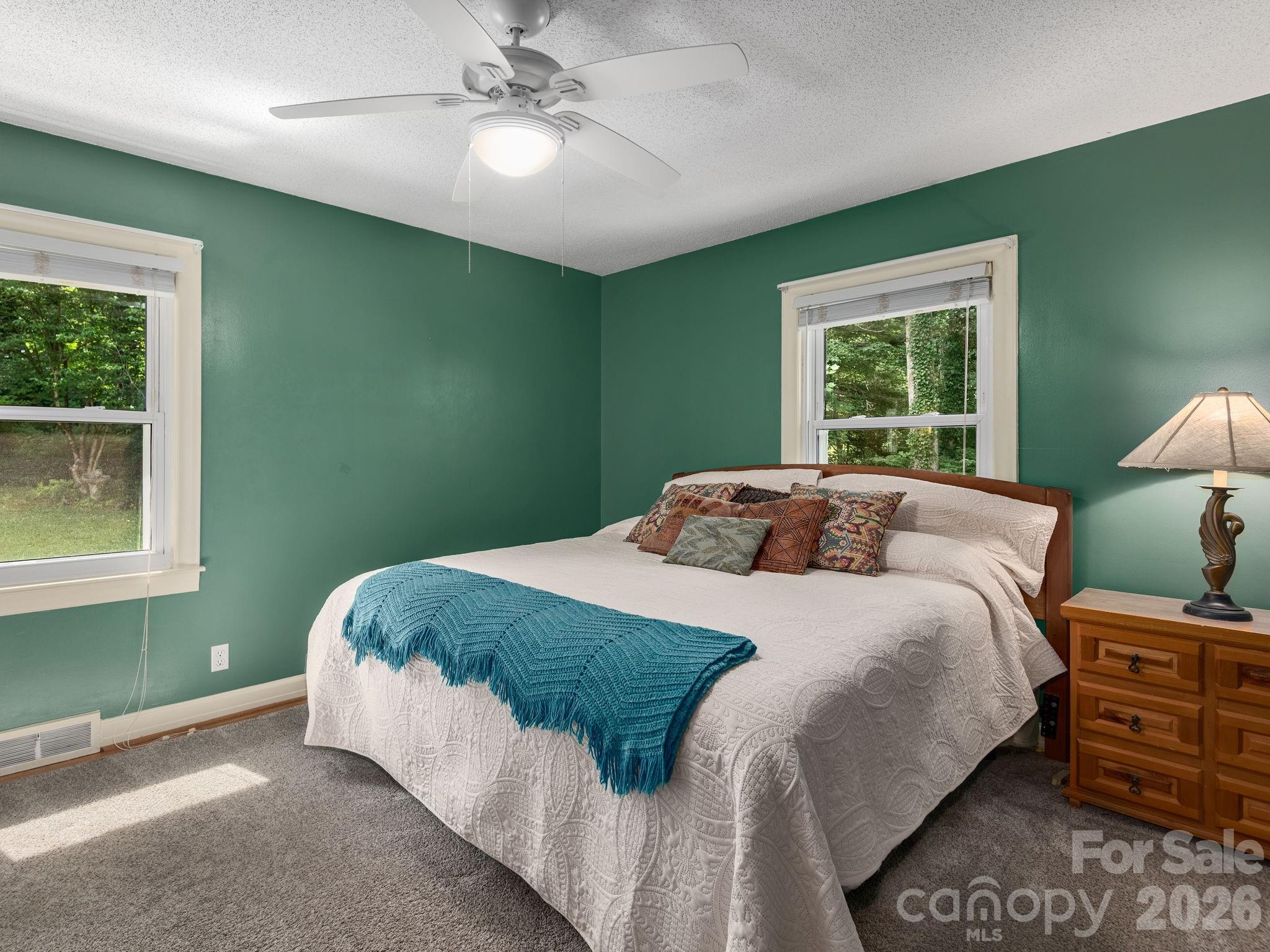 112 Lyndale Road Hendersonville, NC 28739 - Photo 12 of 30