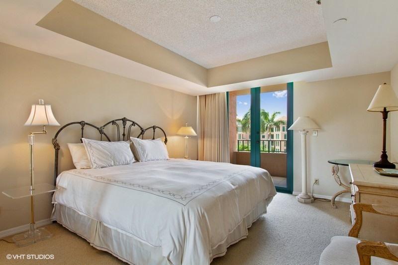140 Southeast 5th Avenue, Unit 447 Boca Raton, FL 33432 - Photo 9 of 13 GUEST BEDROOM