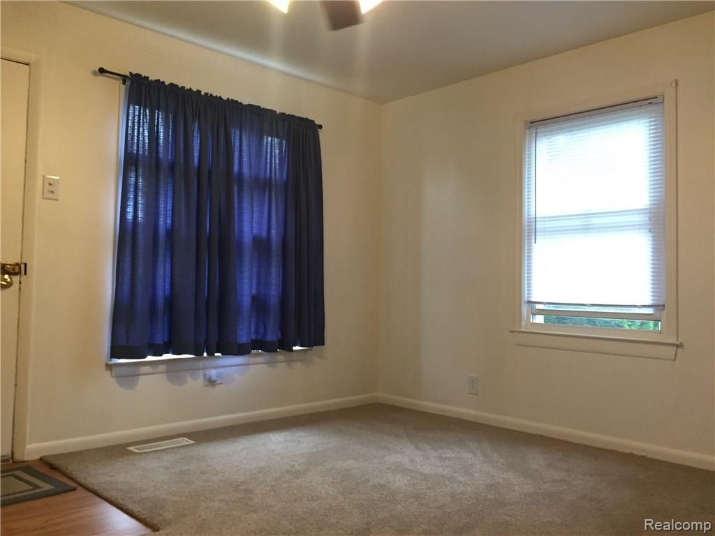 2214 Lindell Road Sterling Heights, MI 48310 - Photo 6 of 20