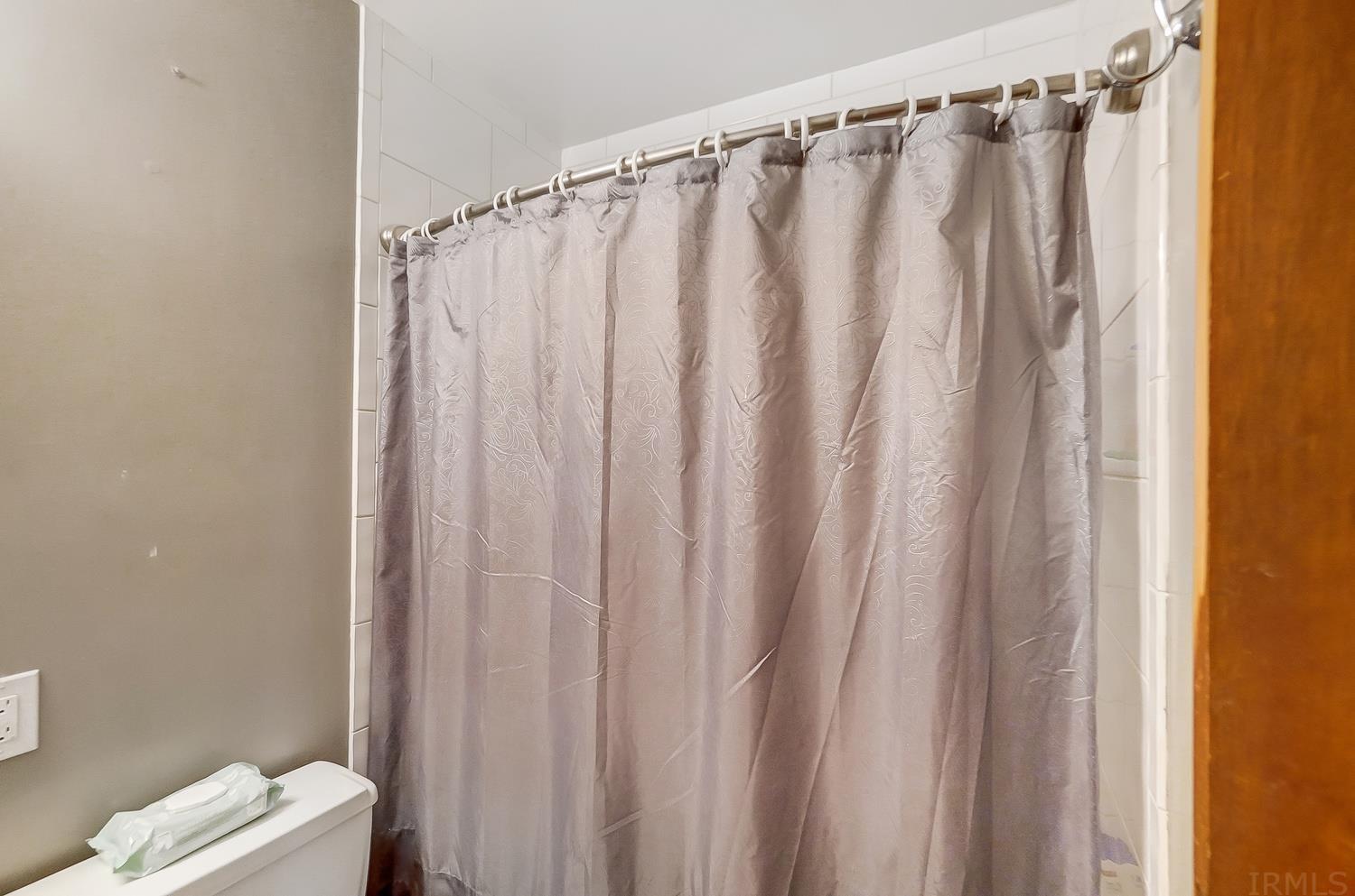 7009 Raintree Road Fort Wayne, IN 46825 - Photo 17 of 28 Gallery Image 17