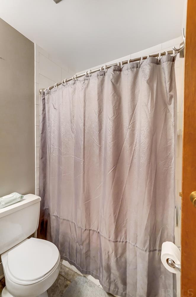 7009 Raintree Road Fort Wayne, IN 46825 - Photo 18 of 28 Gallery Image 18