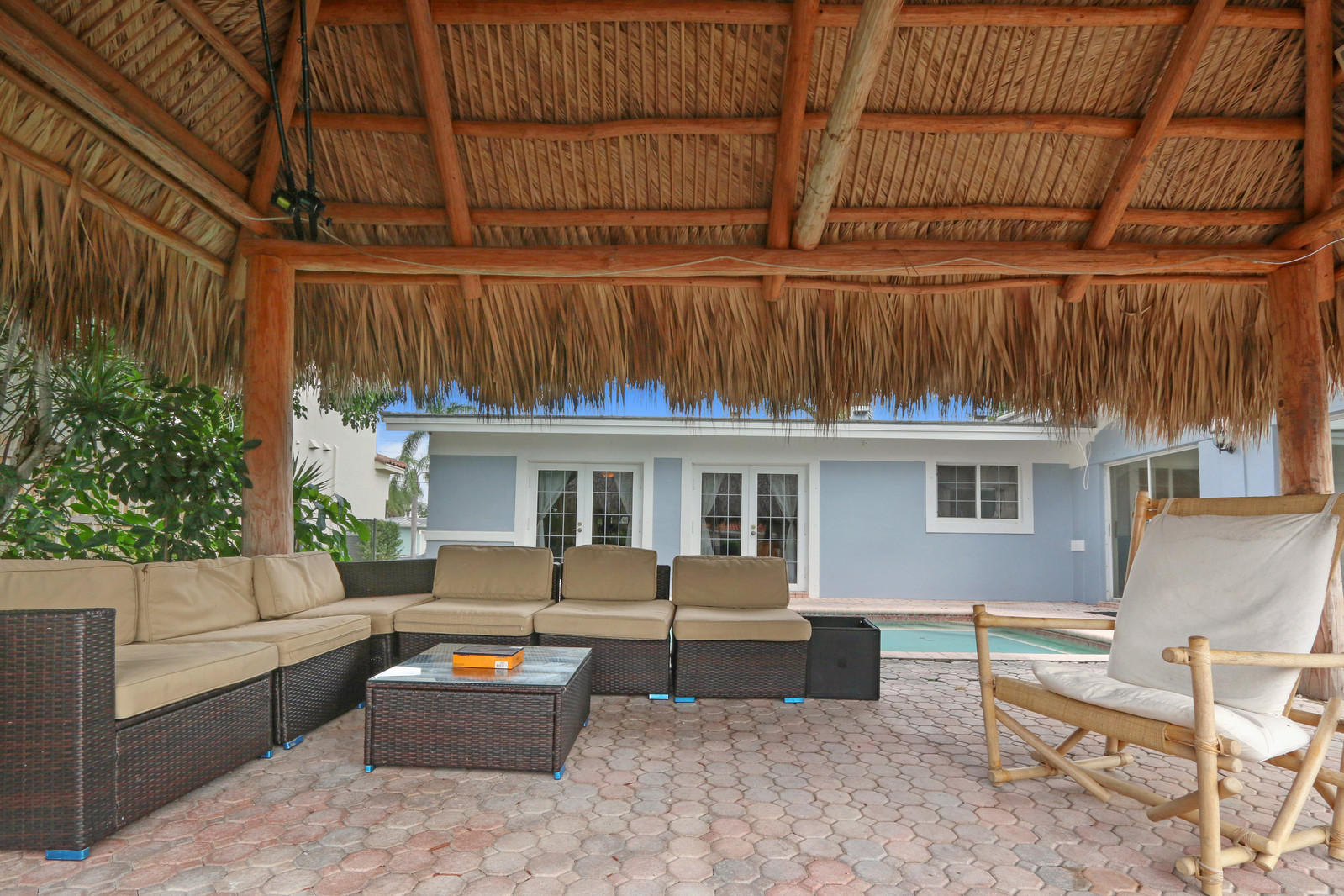 730 Northeast 69th Street Boca Raton, FL 33487 - Photo 13 of 37 28_Image_26_of_30_mls