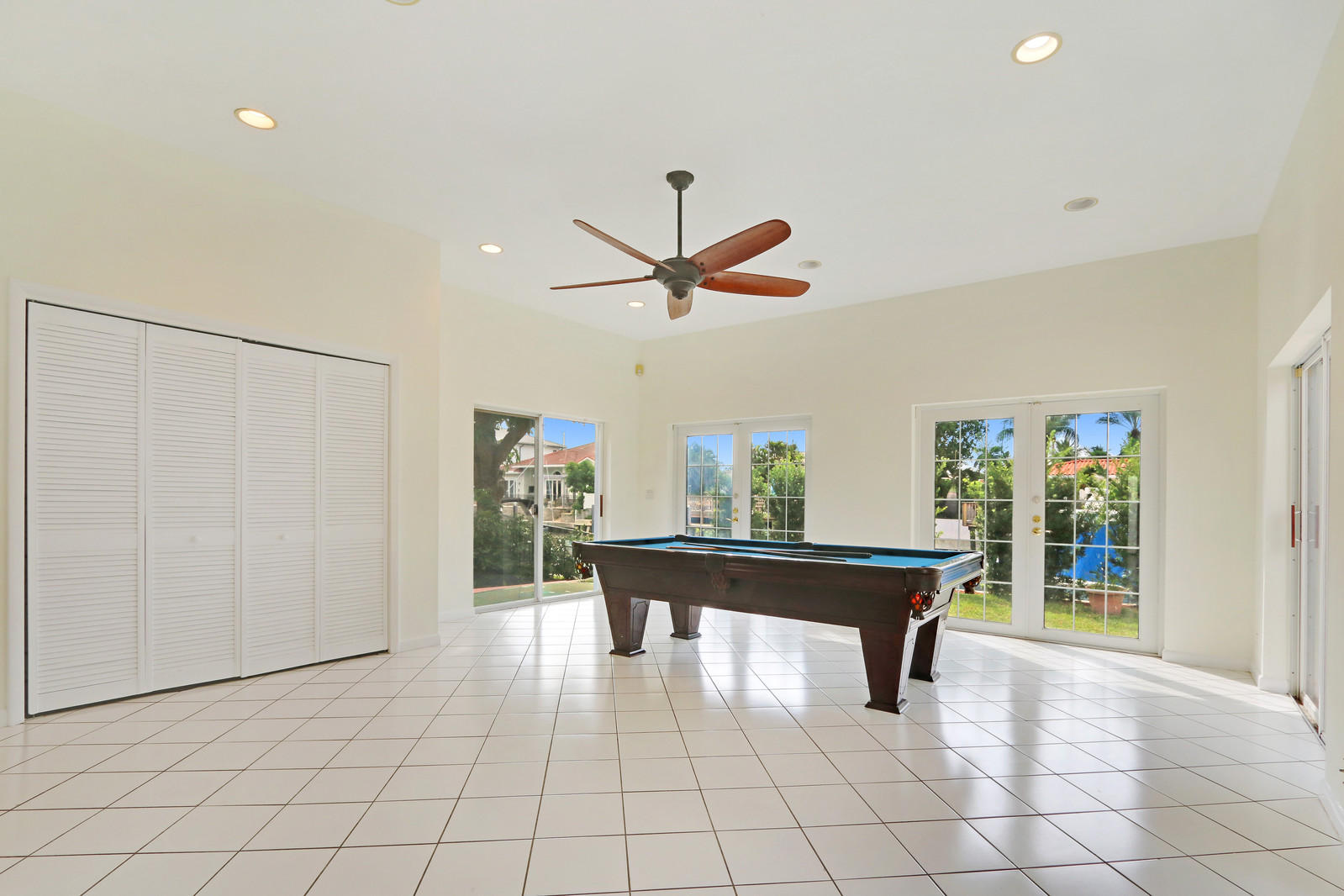 730 Northeast 69th Street Boca Raton, FL 33487 - Photo 23 of 37 18_Image_16_of_30_mls