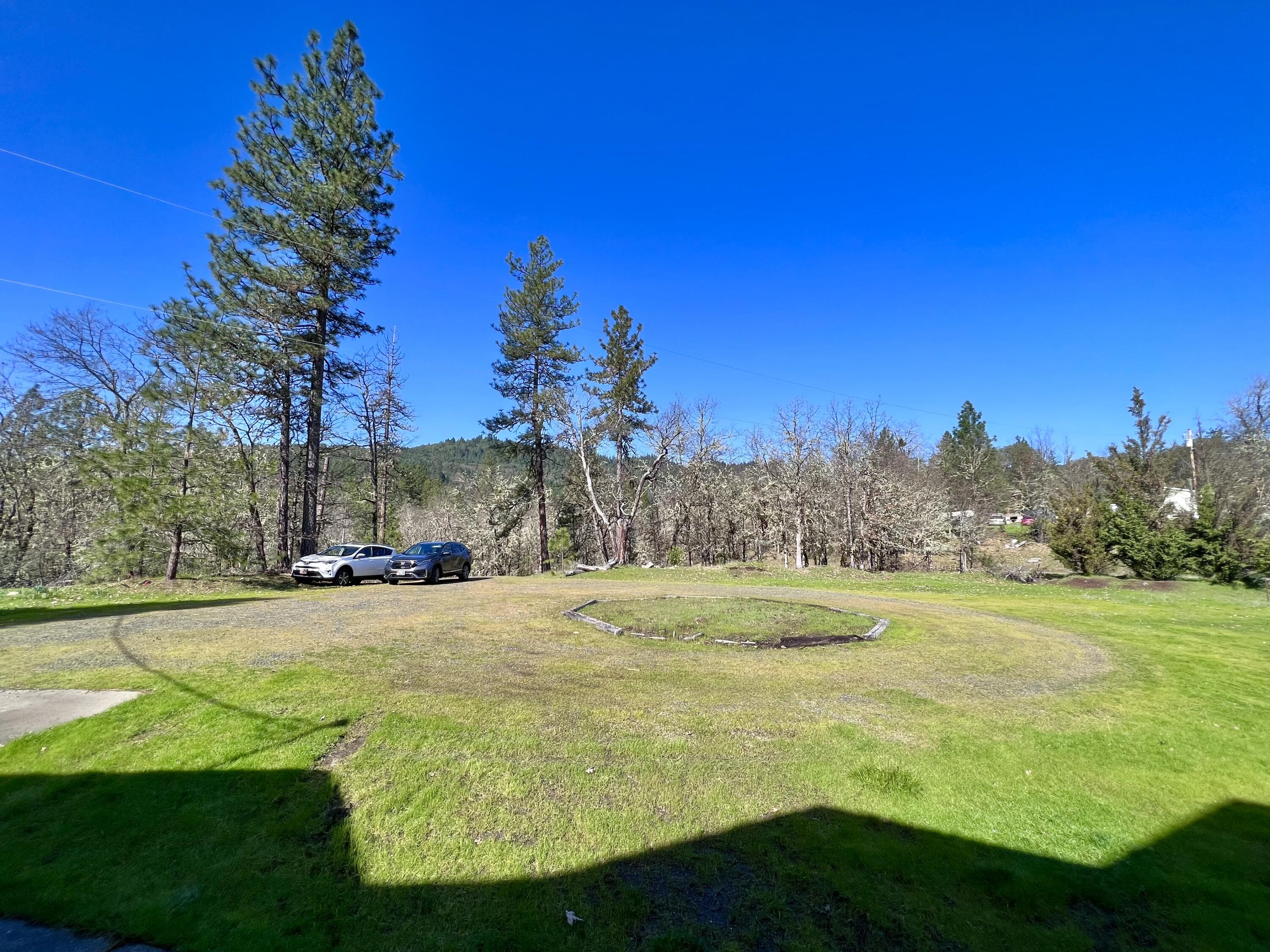 5525 Tunnel Loop Road Grants Pass, OR 97526 - Photo 62 of 65 57