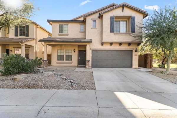 $2,250 | 2535 West Lucia Drive, Phoenix, AZ 85085