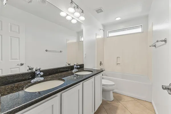 $2,250 | 2535 West Lucia Drive, Phoenix, AZ 85085