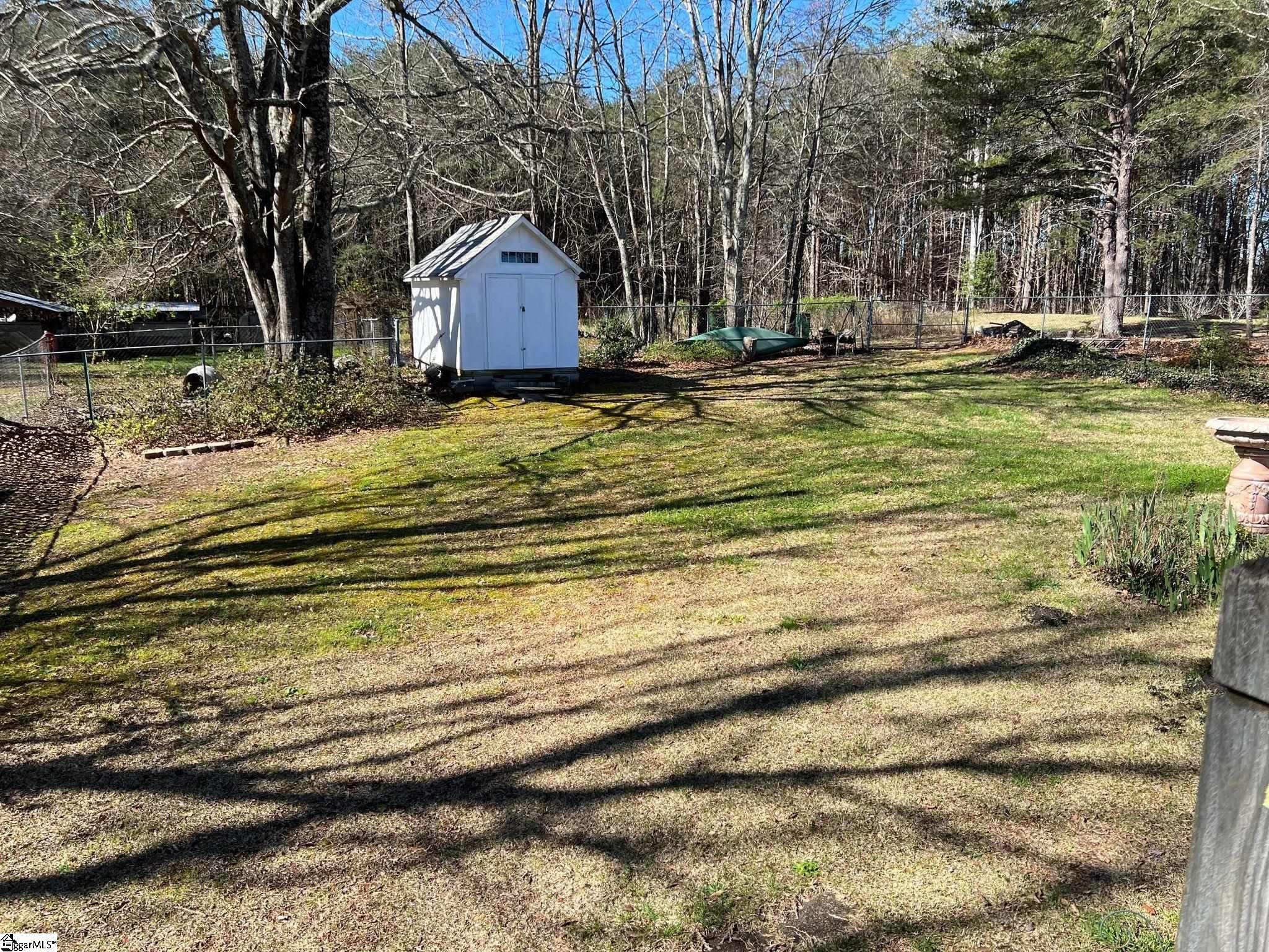 4076 Highway 414 Landrum, SC 29356 - Photo 11 of 23