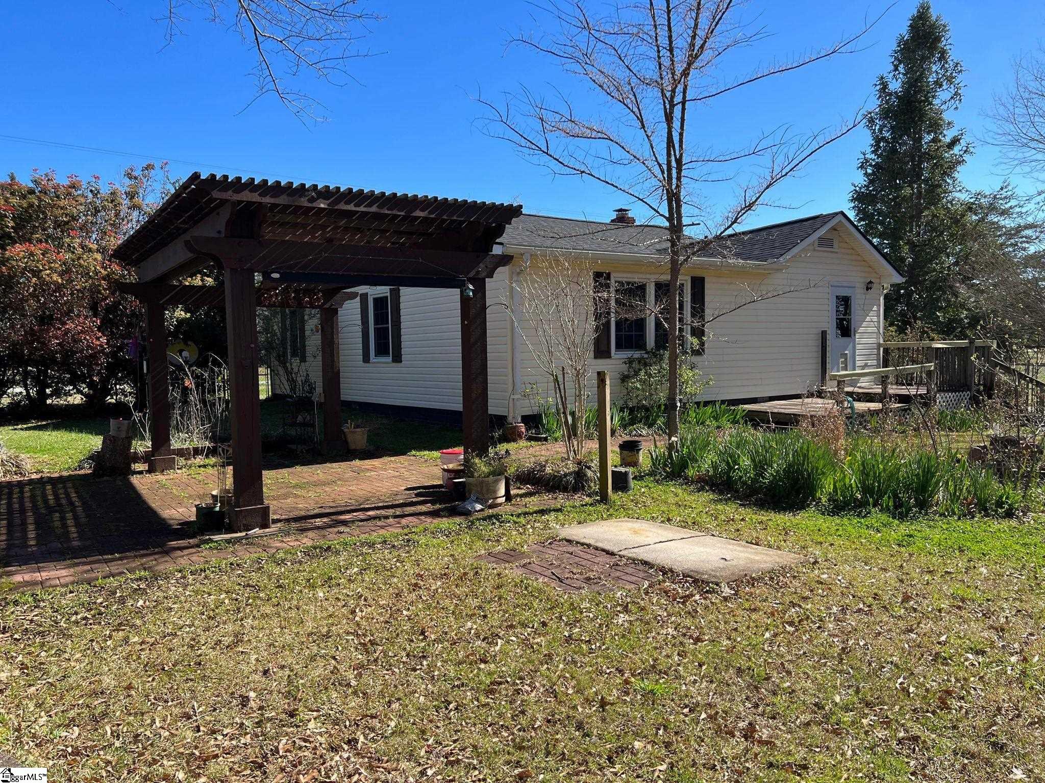 4076 Highway 414 Landrum, SC 29356 - Photo 10 of 23