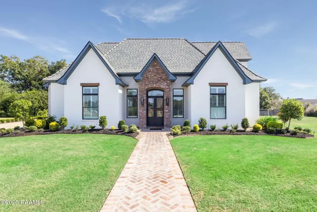 $1,999,999 | 203 Alsway Lane, Broussard, LA 70518