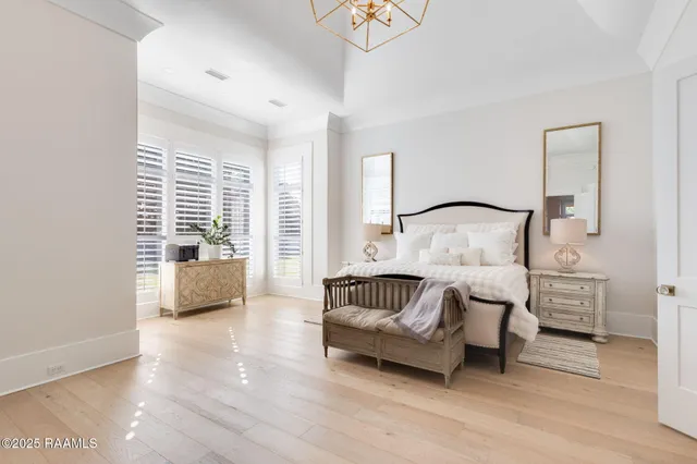 $1,999,999 | 203 Alsway Lane, Broussard, LA 70518