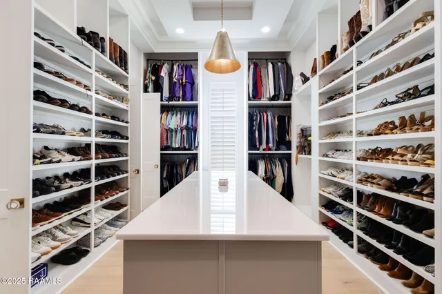 $1,999,999 | 203 Alsway Lane, Broussard, LA 70518