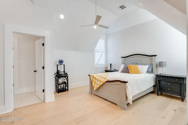 $1,999,999 | 203 Alsway Lane, Broussard, LA 70518