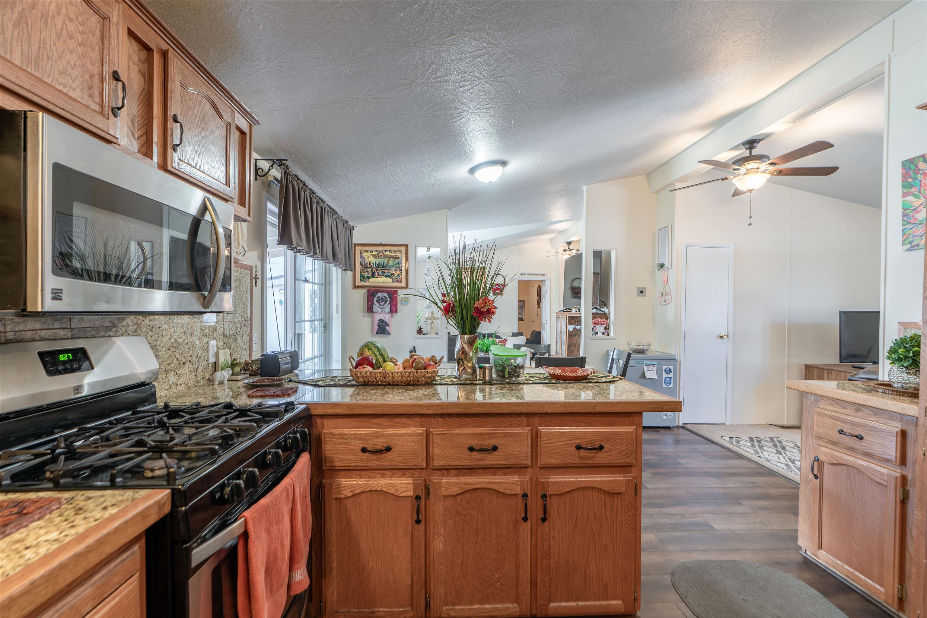 11070 Brockway Road, Unit 96 Truckee, CA 96161 - Photo 13 of 27 Gallery Image 13