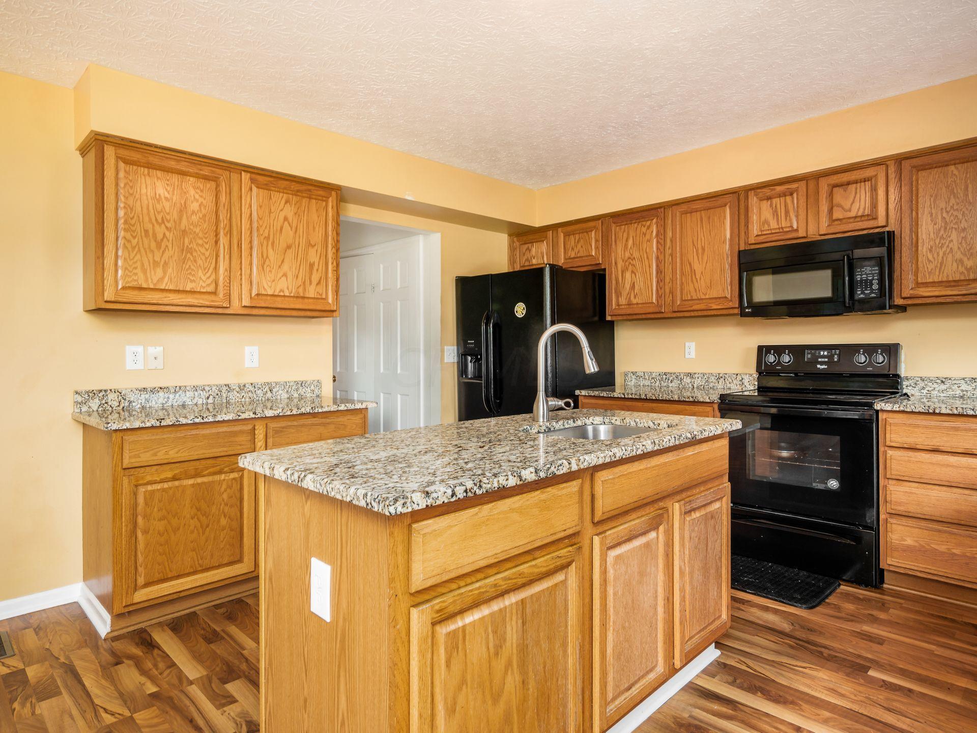 181 Heathermere Loop Galena, OH 43021 - Photo 16 of 76 Gallery Image 16