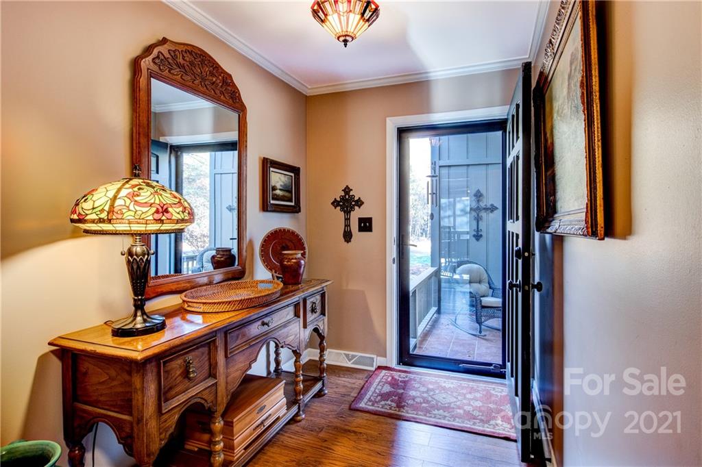 9224 State Rd S-29-624 Indian Land, SC 29707 - Photo 7 of 48 a room with musical instruments