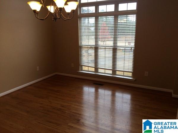 528 Cross Walk Bessemer, AL 35023 - Photo 4 of 37