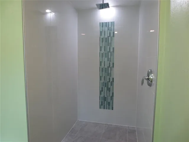 $2,575 | 1676 Caledonia Drive, Palm Harbor, FL 34684