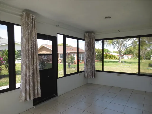 $2,575 | 1676 Caledonia Drive, Palm Harbor, FL 34684