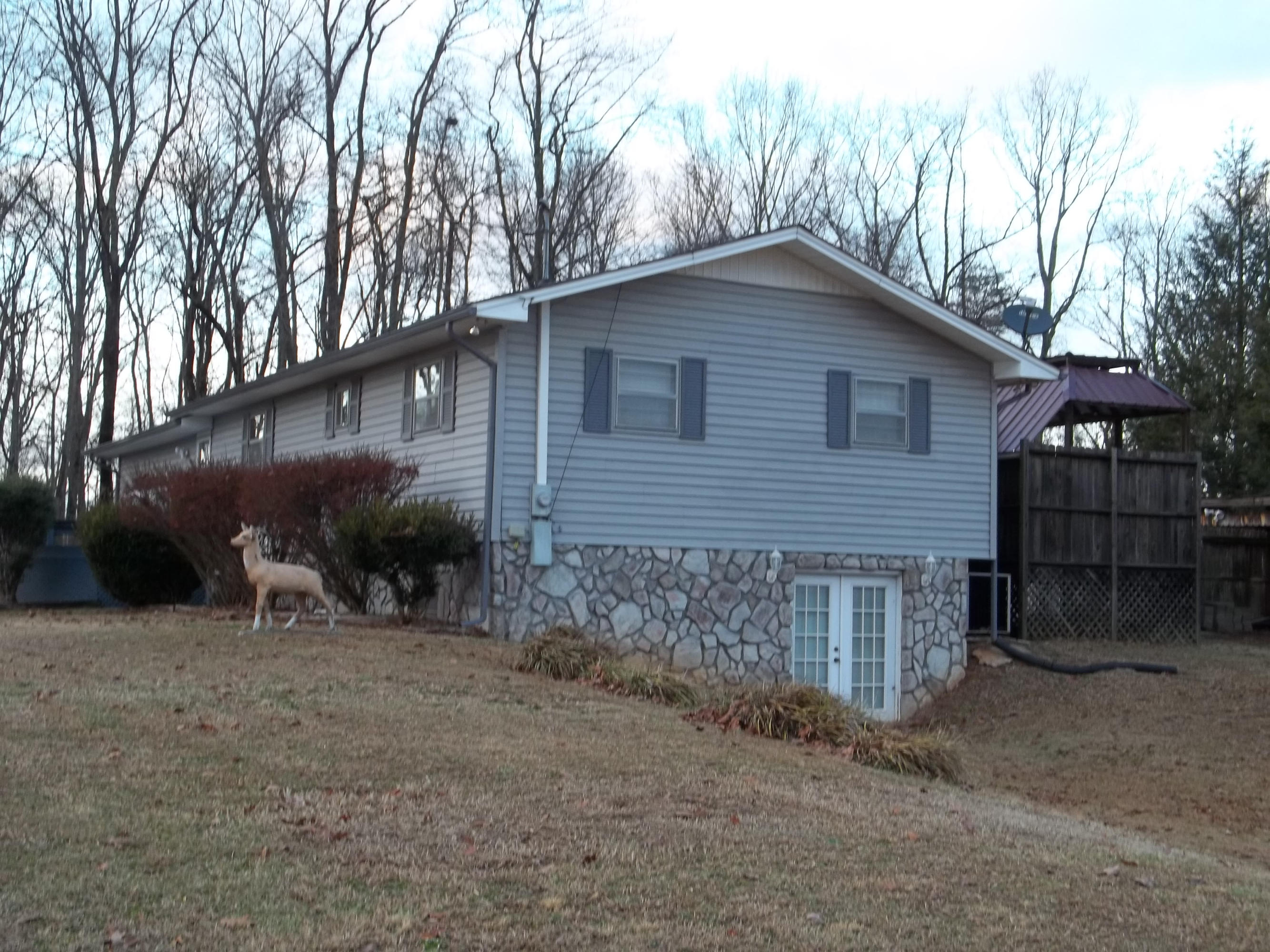 521 Peach Orchard Road Clinton, TN 37716 - Photo 22 of 40 100_4969