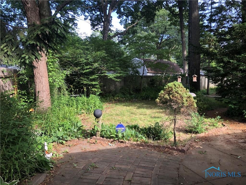 3912 Surrey Road Toledo, OH 43623 - Photo 5 of 10 Gallery Image 5