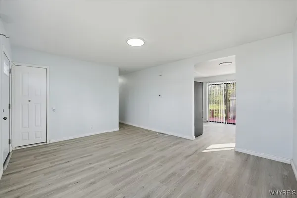 $209,900 | 119 Hackett Drive, Tonawanda, NY 14150