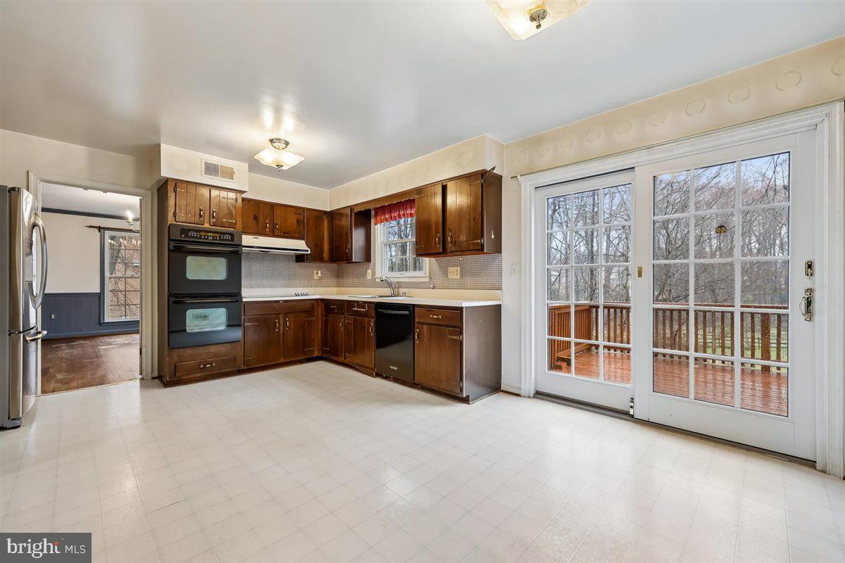 13724 Bridgewater Drive Silver Spring, MD 20904 - Photo 28 of 99