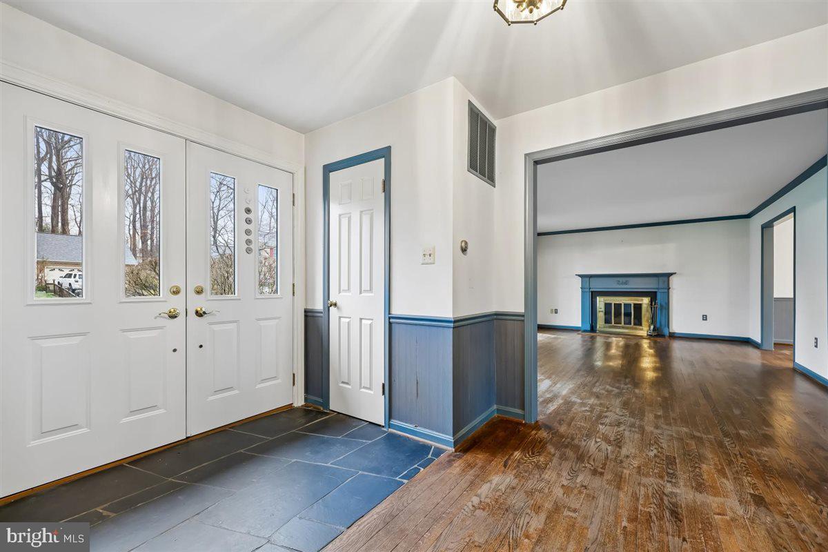 13724 Bridgewater Drive Silver Spring, MD 20904 - Photo 9 of 99