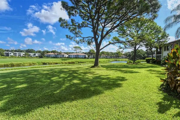 $2,000 | 5133 Willow Links, Unit 11, Sarasota, FL 34235