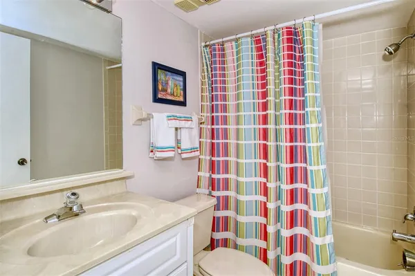 $2,000 | 5133 Willow Links, Unit 11, Sarasota, FL 34235