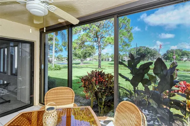 $2,000 | 5133 Willow Links, Unit 11, Sarasota, FL 34235