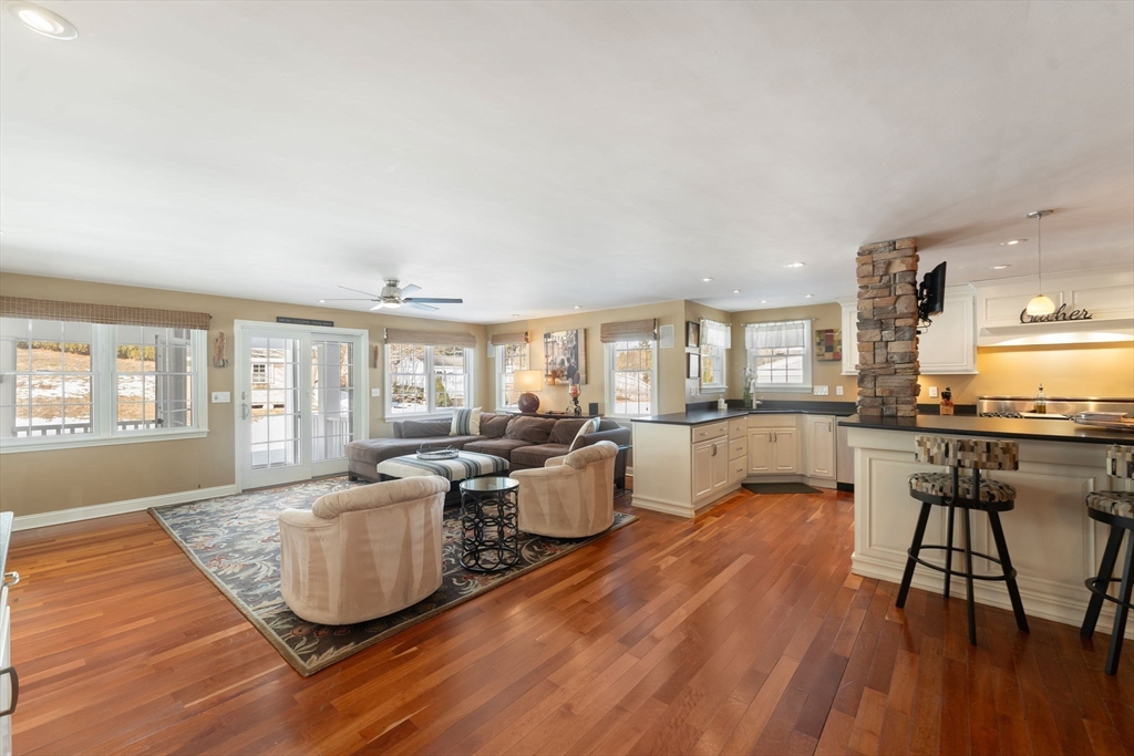 118 Robinette Road Stoughton, MA 02072 - Photo 11 of 40 Gallery Image 11