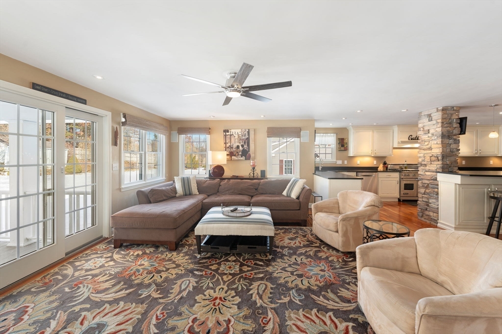118 Robinette Road Stoughton, MA 02072 - Photo 13 of 40 Gallery Image 13