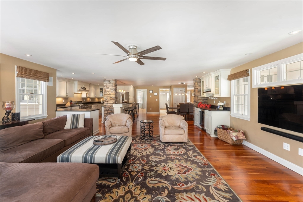 118 Robinette Road Stoughton, MA 02072 - Photo 14 of 40 Gallery Image 14