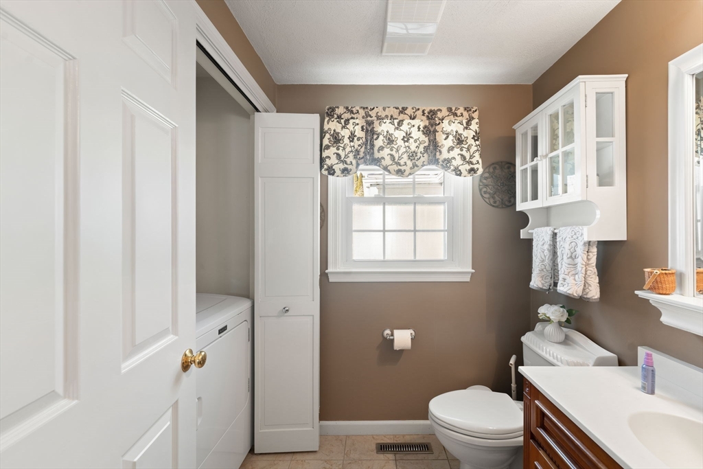 118 Robinette Road Stoughton, MA 02072 - Photo 35 of 40 Gallery Image 35