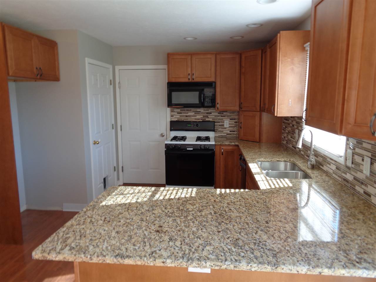 1934 Cobblestone Washington, IL 61571 - Photo 5 of 15