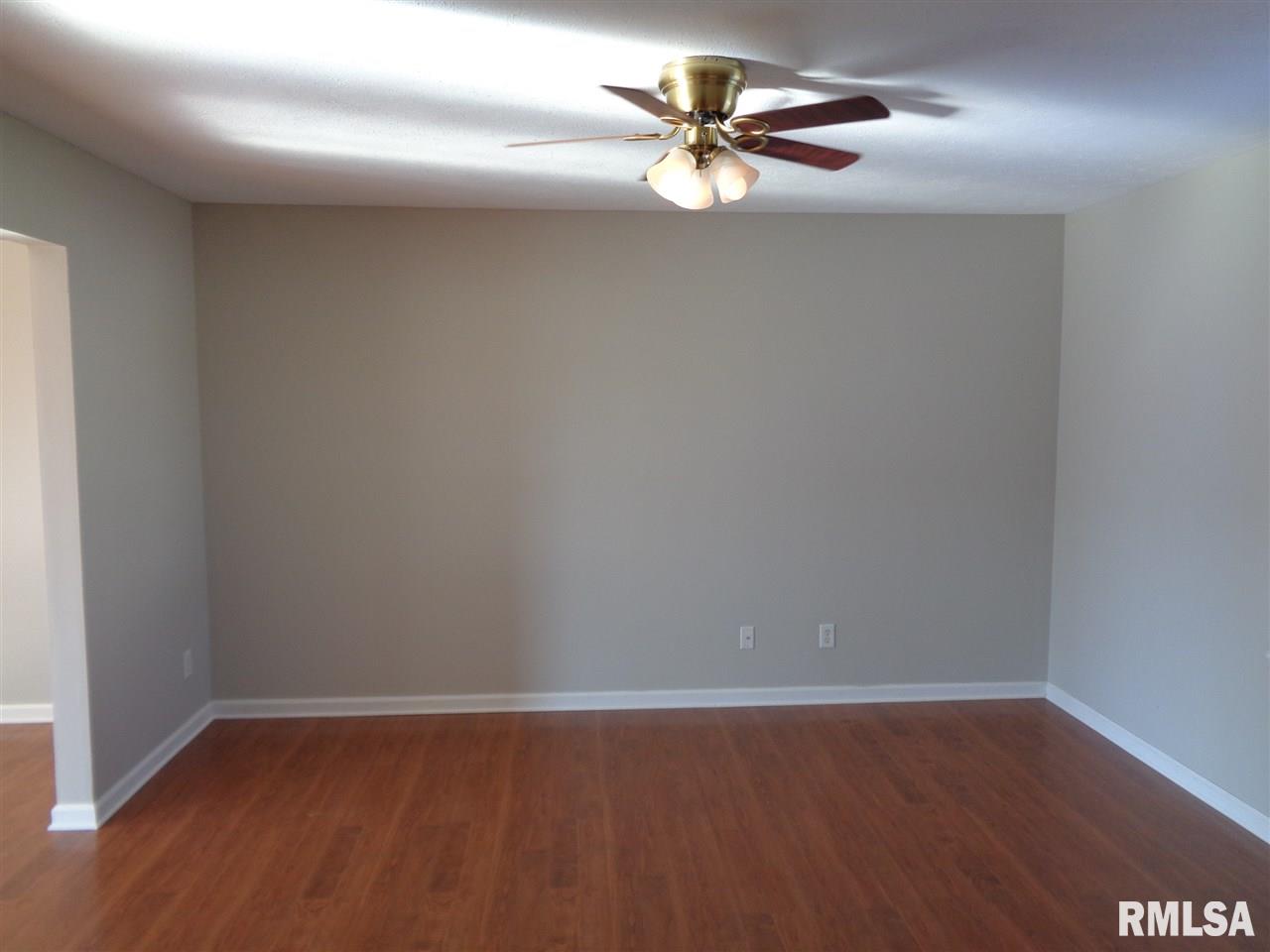 1934 Cobblestone Washington, IL 61571 - Photo 6 of 15