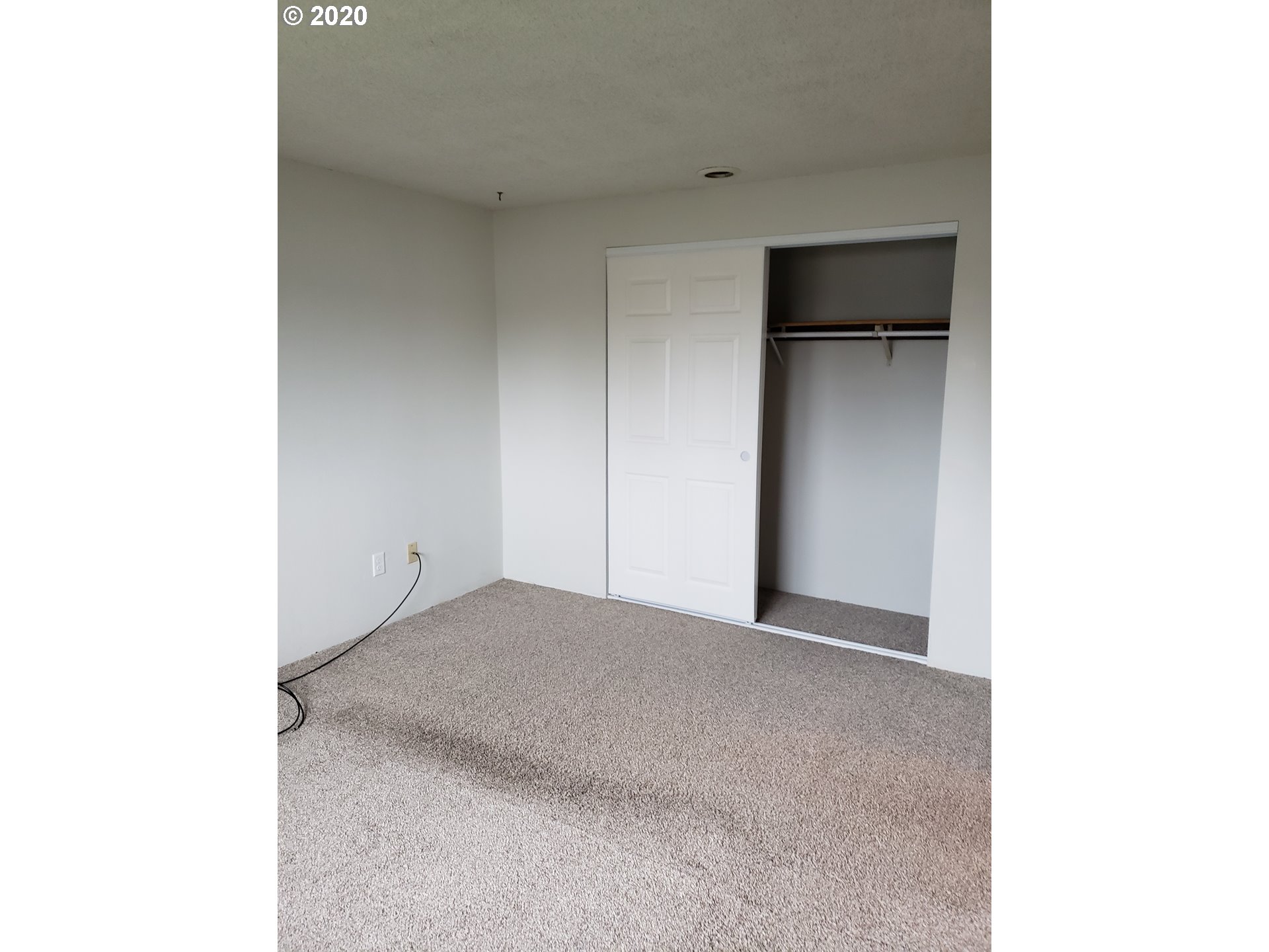 1873 14th Street Springfield, OR 97477 - Photo 8 of 11 Gallery Image 8