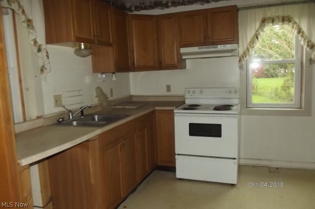11813 Rudy Street Southwest Massillon, OH 44647 - Photo 2 of 9 Gallery Image 2