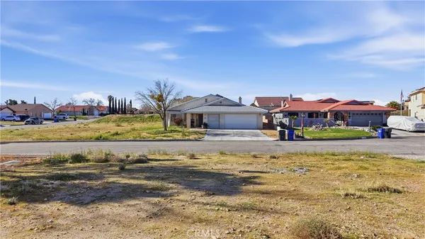 $55,000 | 14758 Bristol Lane, Helendale, CA 92342