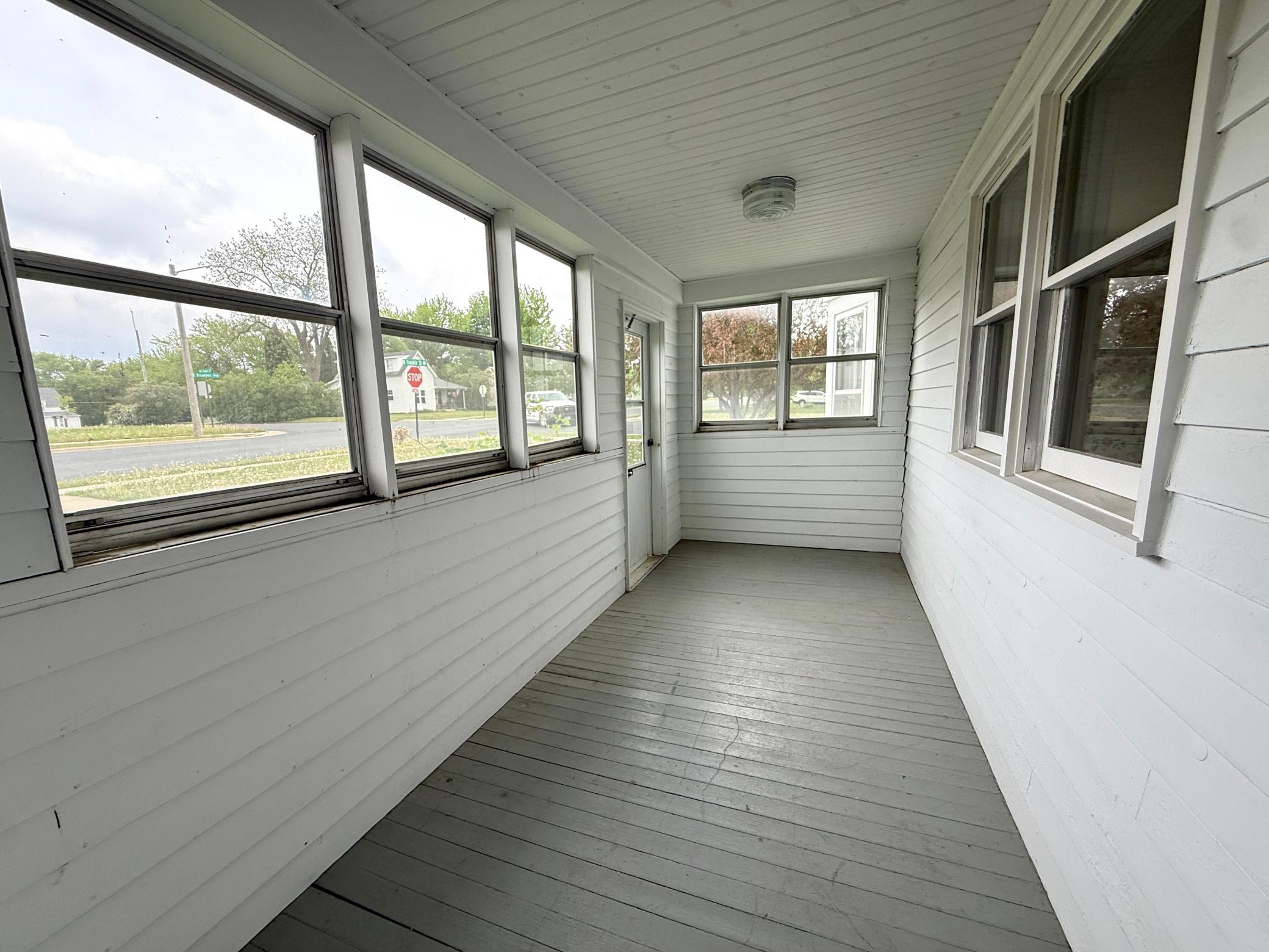 512 South Broadway Avenue Spring Valley, MN 55975 - Photo 20 of 27