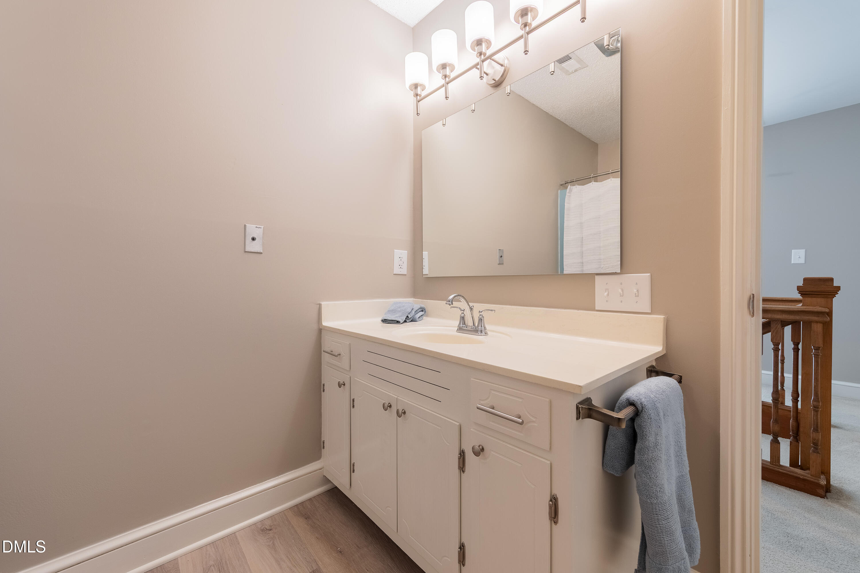 5970 Swift Creek Road Smithfield, NC 27577 - Photo 50 of 51 Upstairs Hall Bath